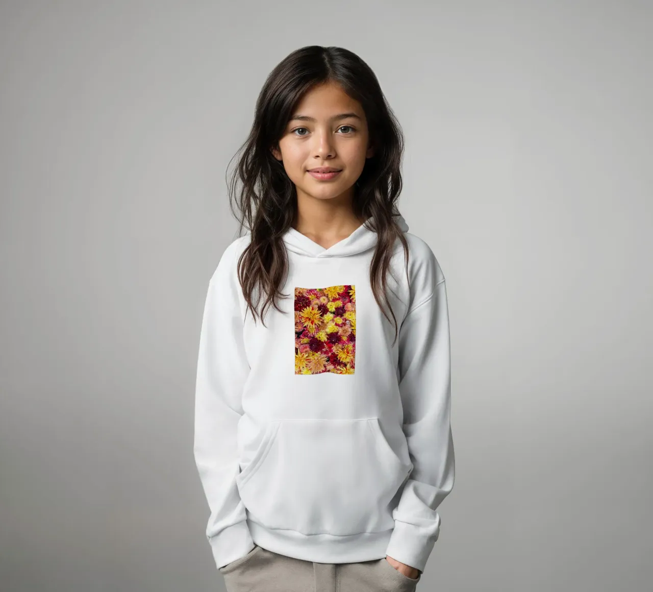 Abbondanza di fiori: Un caleidoscopio di dalie felpa bambino con cappuccio da Curious Collections by Marielle Leenders