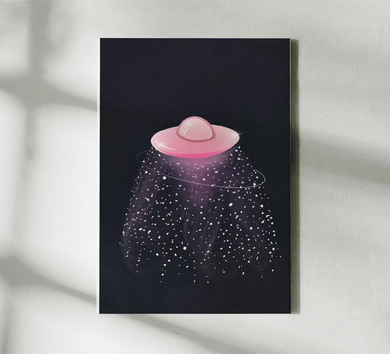 UFO mistico rosa chiaro in una galassia nera e scura tela con Cornice a cassetta da Lisa Jureczko Arts Illustration