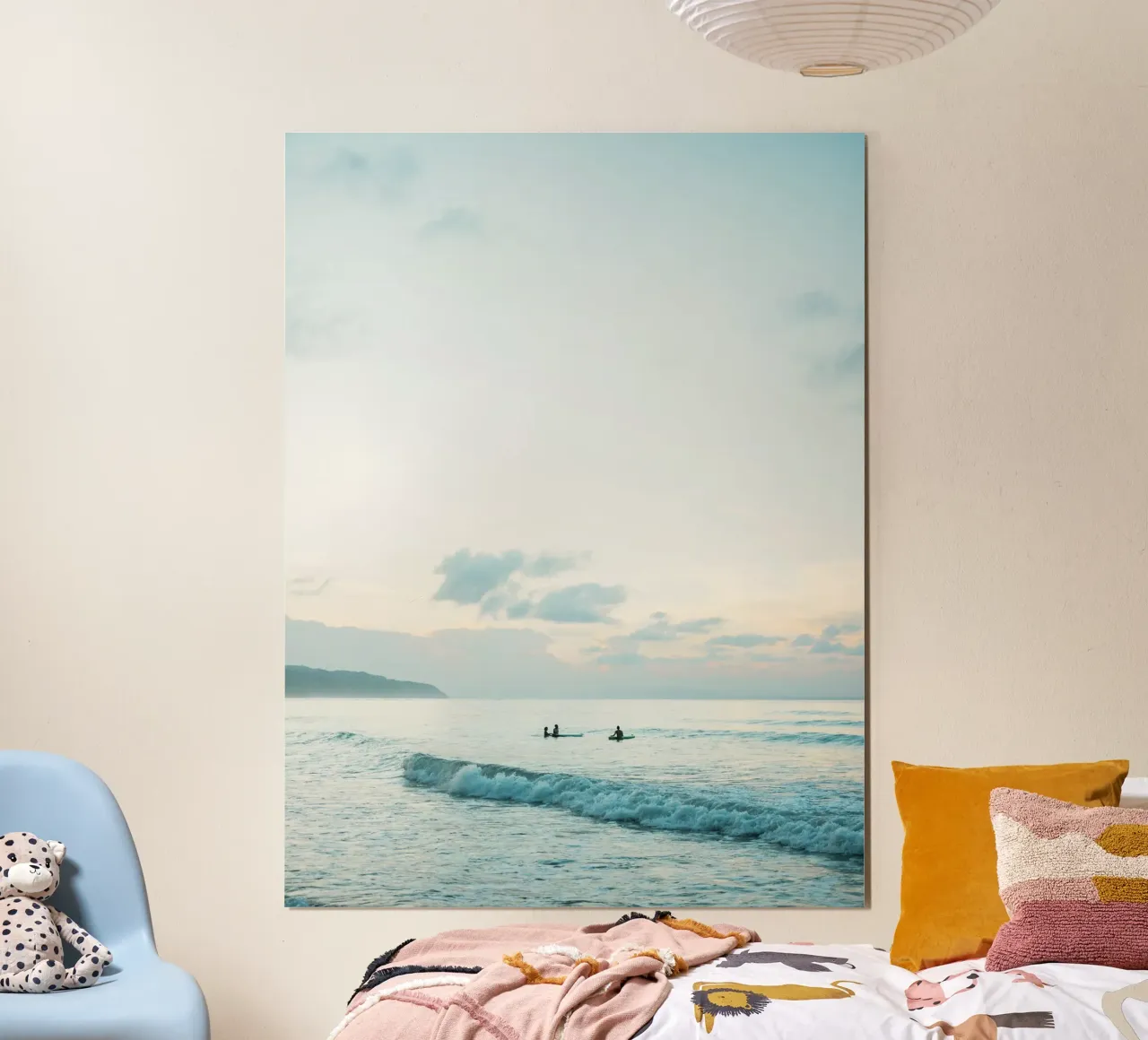 Ocean Serenity - Surfing in the Dominican Republic poster con telaio in plastica da Raisa Zwart Photography