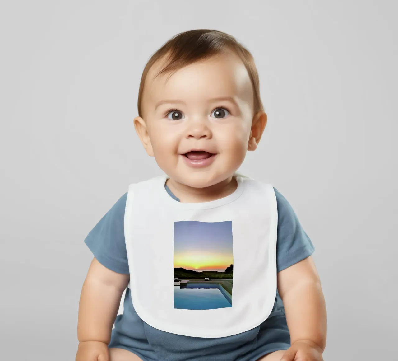 La Pool bavaglino da Sattrup & Høst