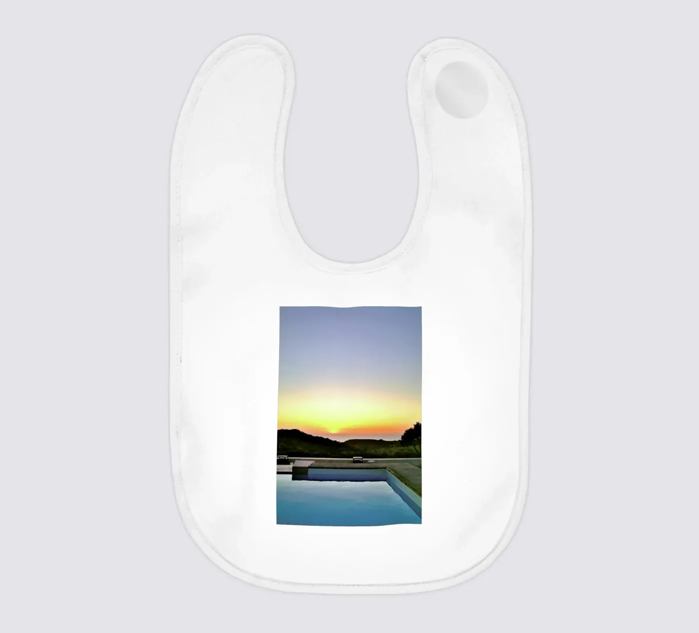 La Pool baby bib by Sattrup & Høst