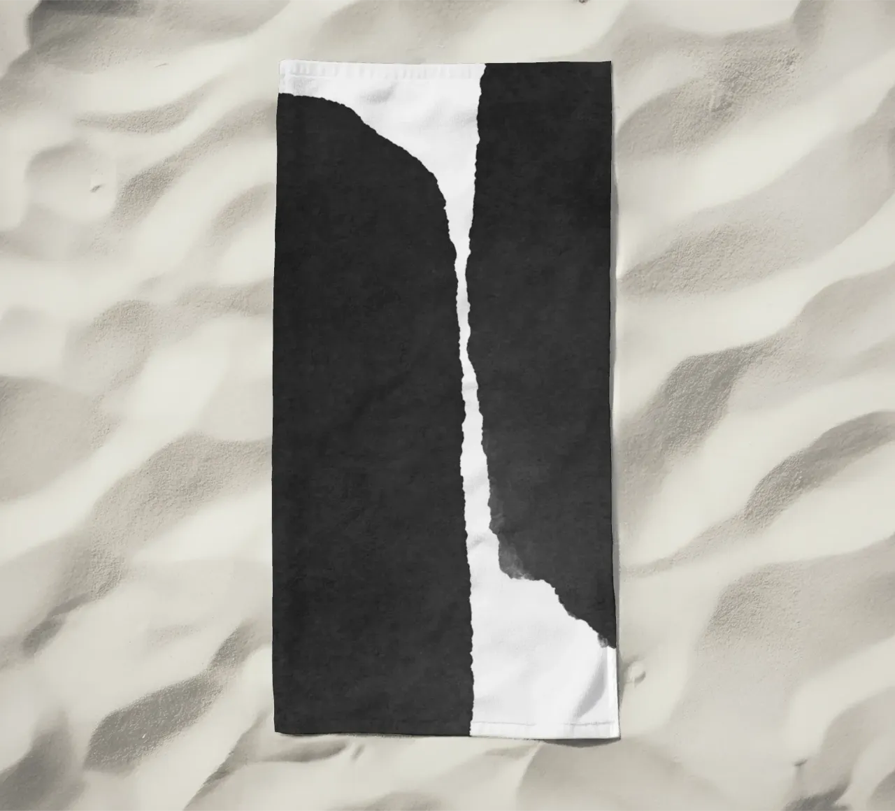 Abstracto minimalista en blanco y negro 01 toalla de playa de amini54