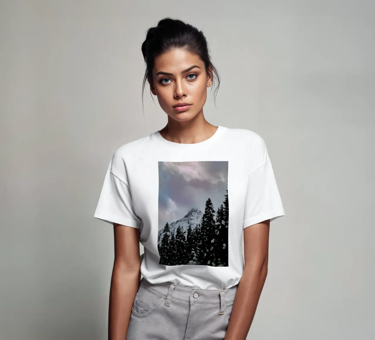 Cascade Mountain t-shirt da Leah Flores