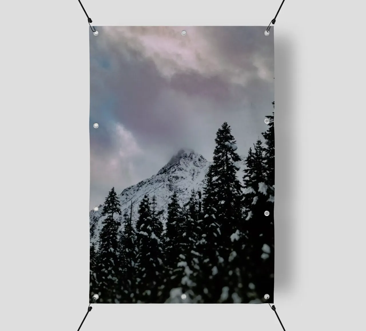 Cascade Mountain telo in pvc da Leah Flores