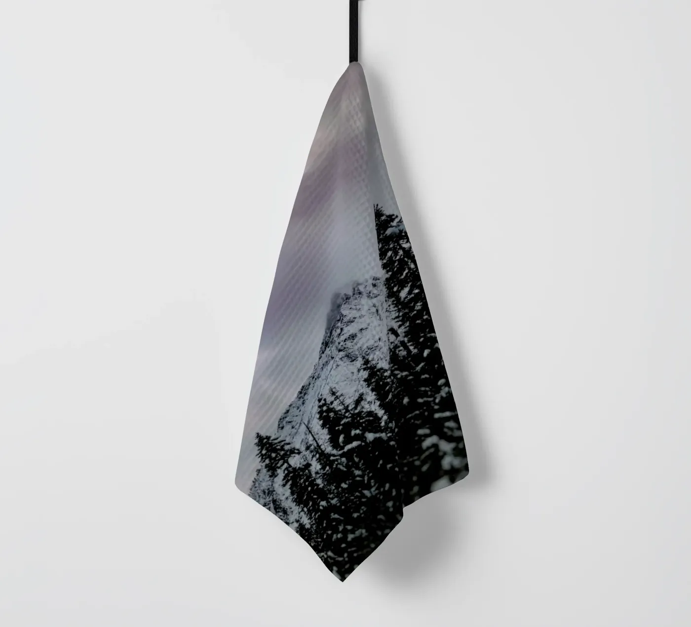 Cascade Mountain torchon de Leah Flores