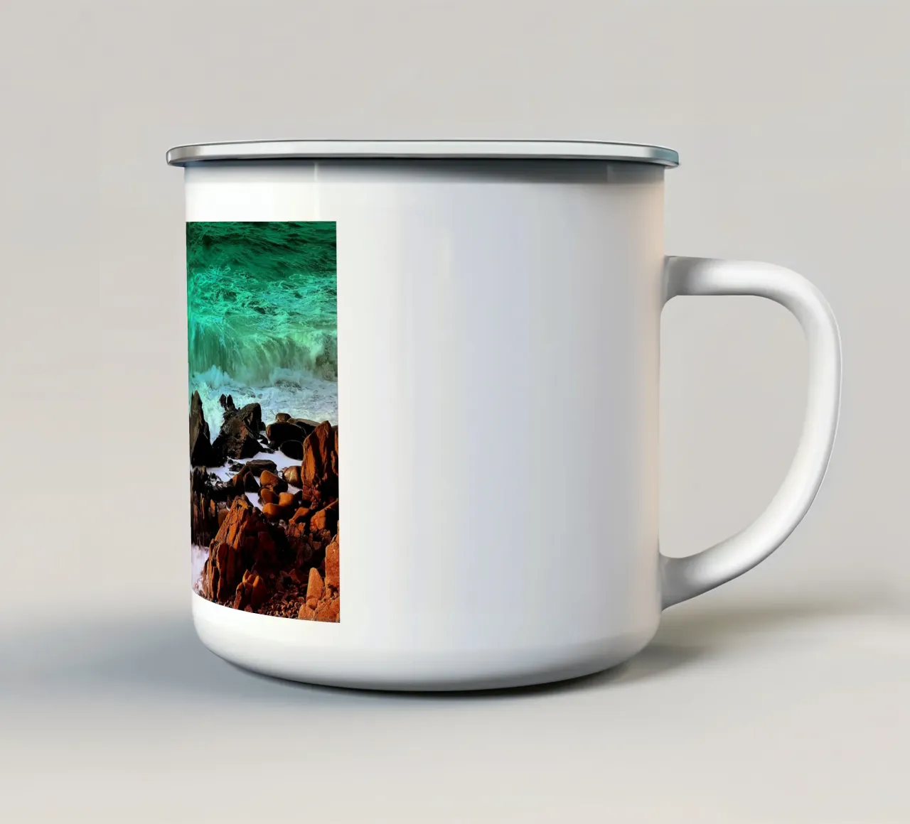 FAA101 tazza in smalto da Thierry vobmann photography