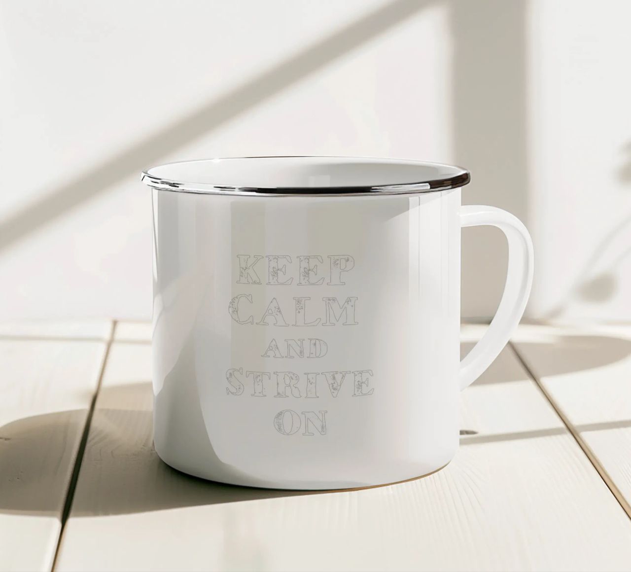 Keep calm and strive on tazza in smalto da happieeagle