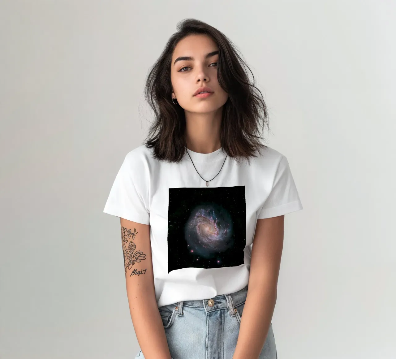 Immagine ad alta definizione del telescopio Hubble t-shirt da 🎁 ARTVI-SHOP