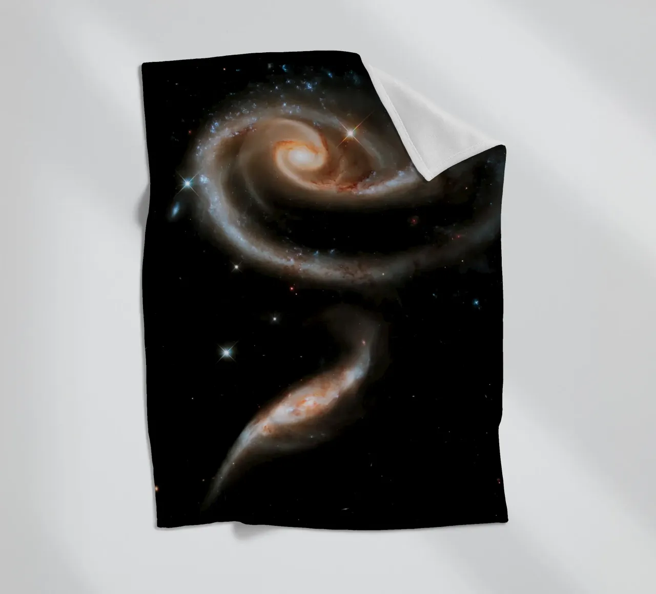 Immagine ad alta definizione del telescopio Hubble coperta in pile da 🎁 ARTVI-SHOP