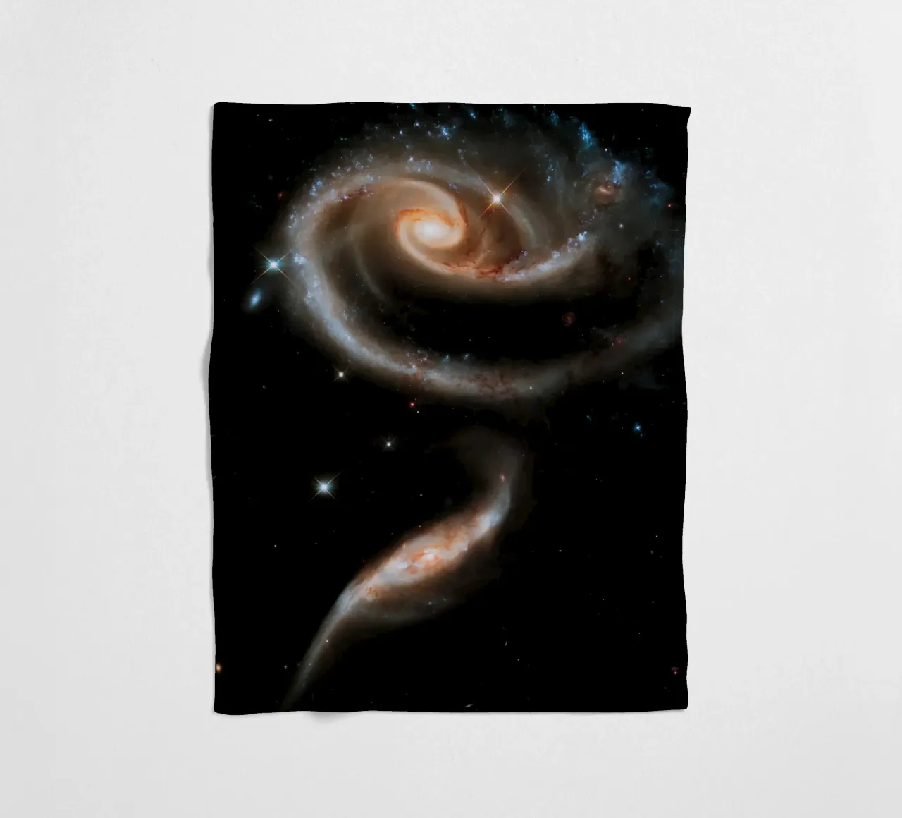 Immagine ad alta definizione del telescopio Hubble coperta in pile da 🎁 ARTVI-SHOP
