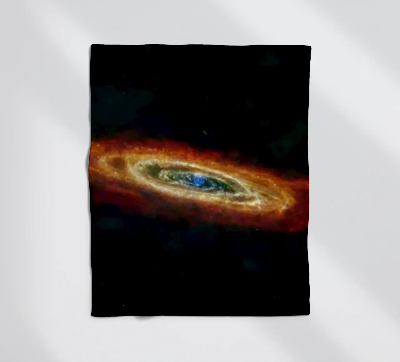 Immagine ad alta definizione del telescopio Hubble coperta in pile da 🎁 ARTVI-SHOP