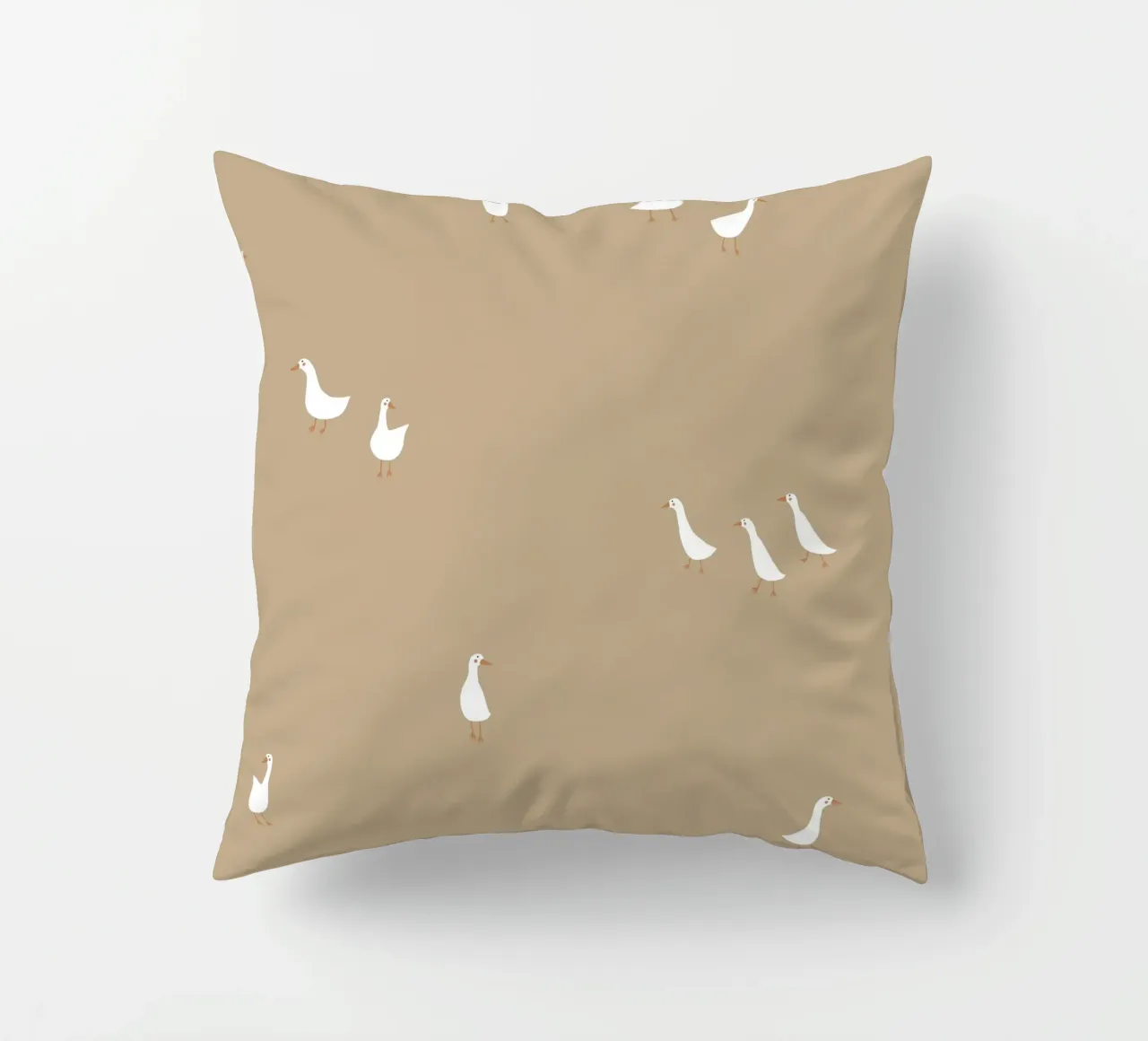 Geese green cuscino da AleksandraAnna