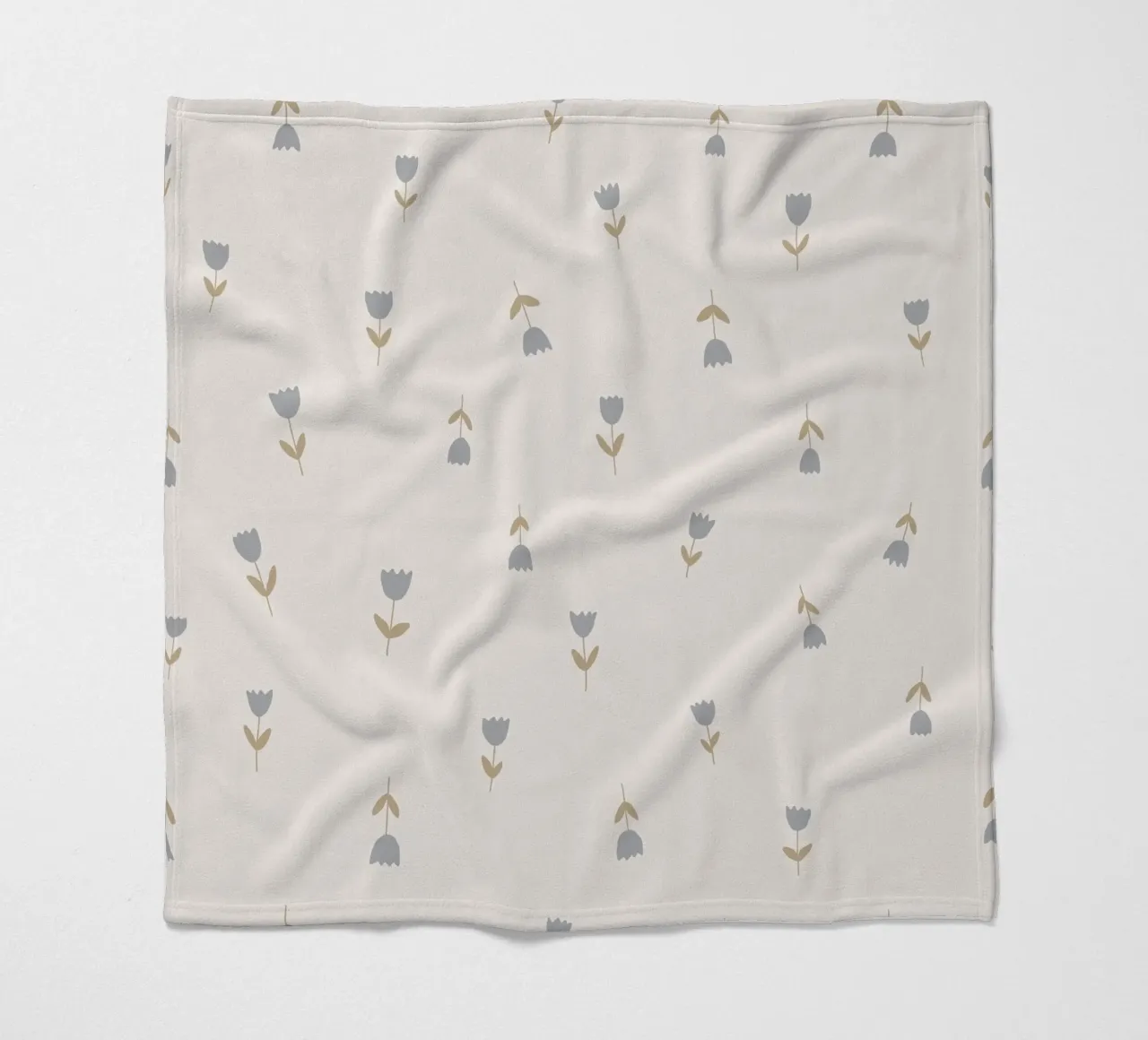 Tulips off-white Fleecedecke von AleksandraAnna