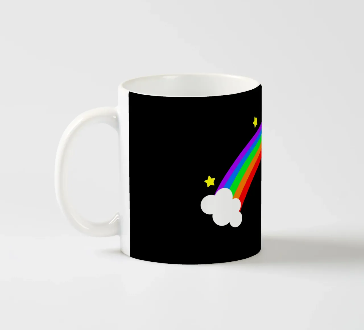 Rainbow with clouds and stars tazza in ceramica da happieeagle