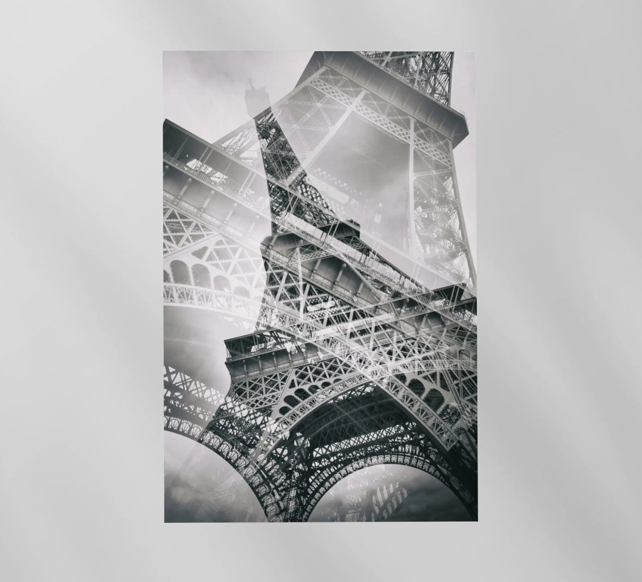La doppia Torre Eiffel pellicola backlit da Melanie Viola