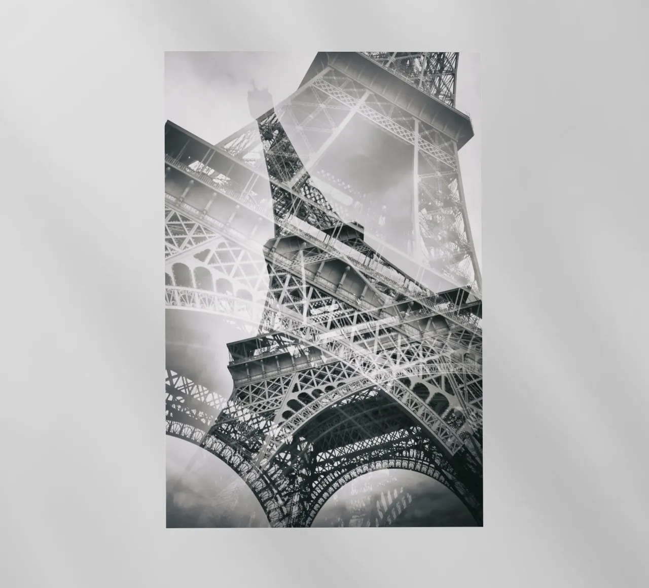 La doppia Torre Eiffel pellicola backlit da Melanie Viola