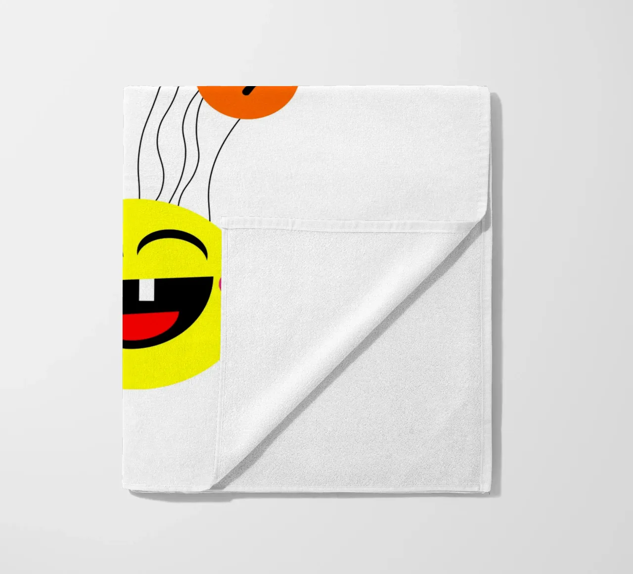 Having fun floating balloons face telo mare da happieeagle