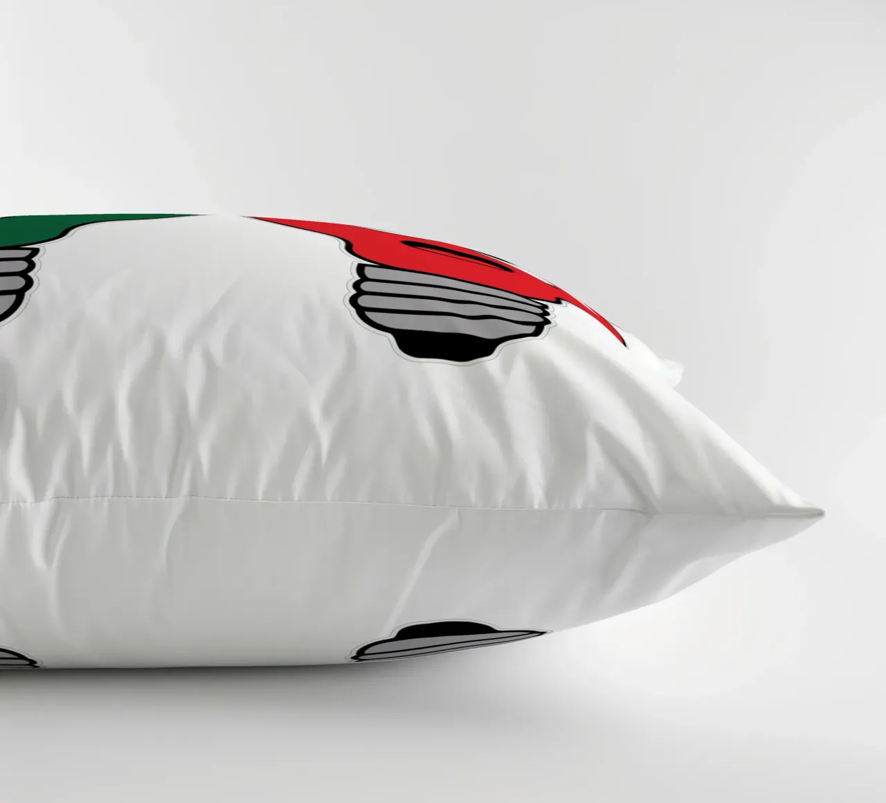 Working over the holidaus? Off and on.. cuscino da edsonramosart