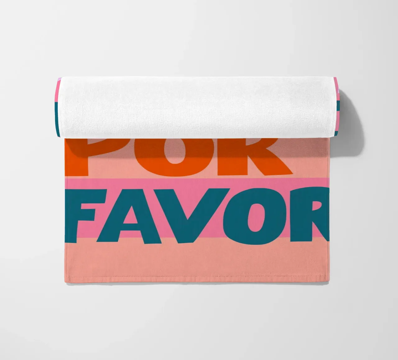 Mehr amore por favor pop Strandtuch von Carinaprint