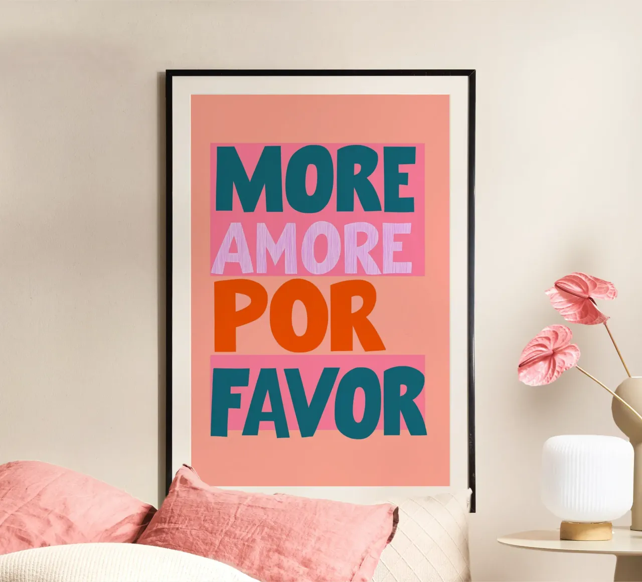 Più amore por favor pop poster con telaio in legno da Carinaprint