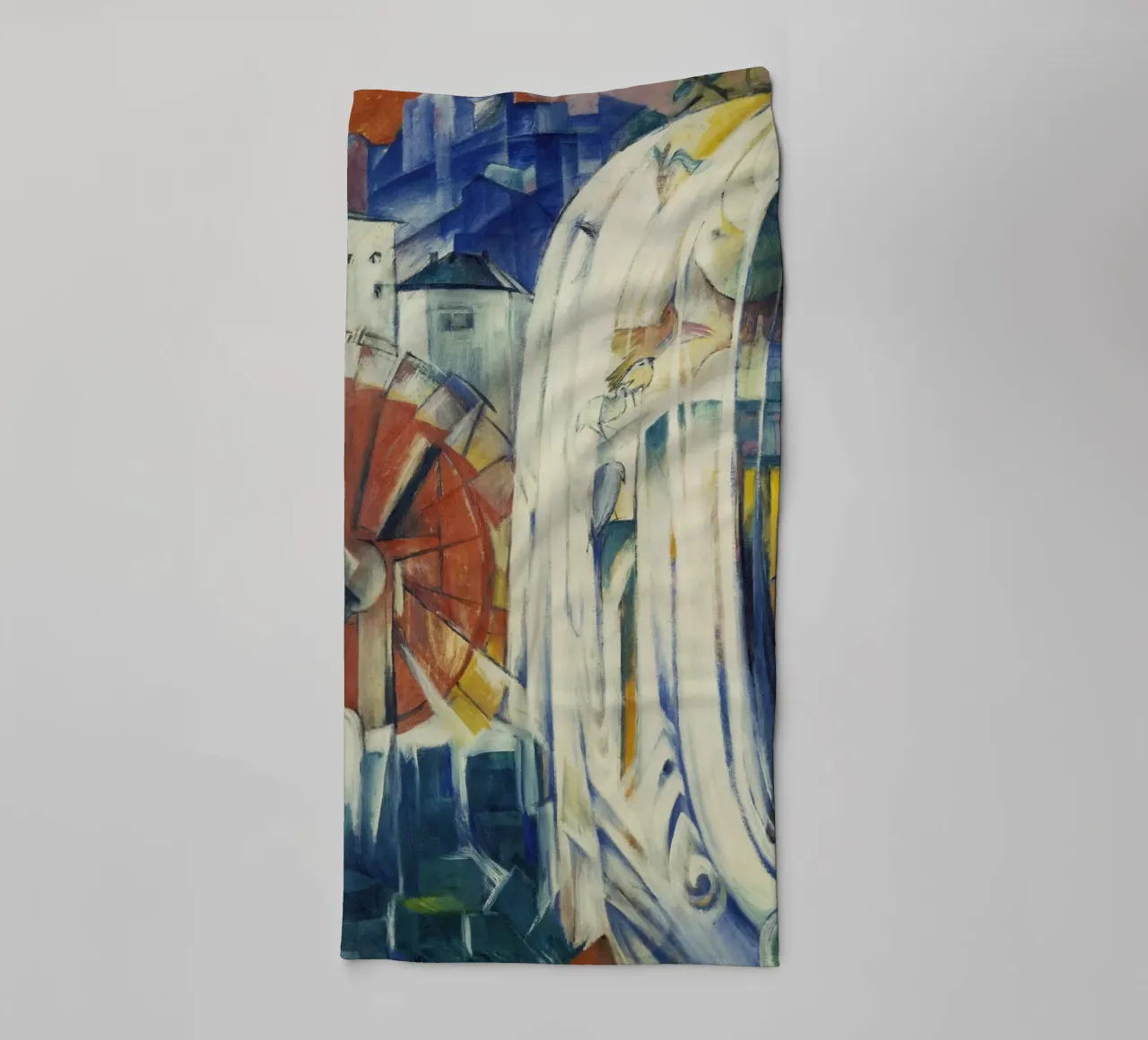 Franz Marc - Il mulino stregato asciugamano da bagno da ARTOTHEK