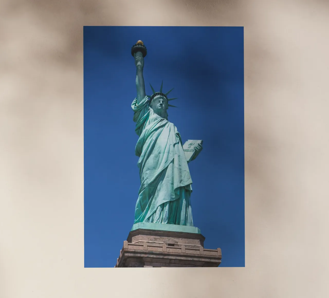 Monumento nazionale della Statua della Libertà pellicola backlit da Dave Hare Photography