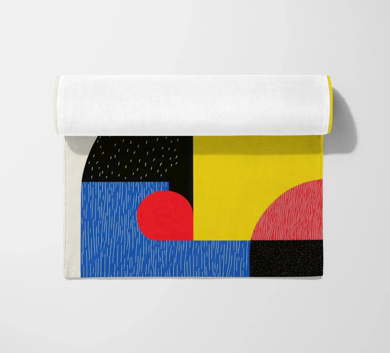 Facce geometriche telo mare da Geometric