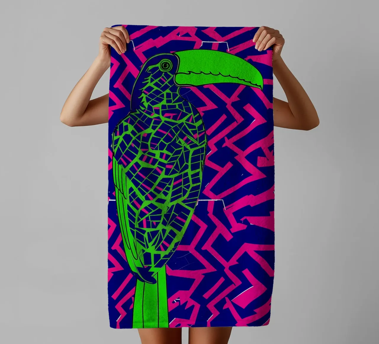 Abstraktes Neon-Tukan-Muster Handtuch von Autofocus
