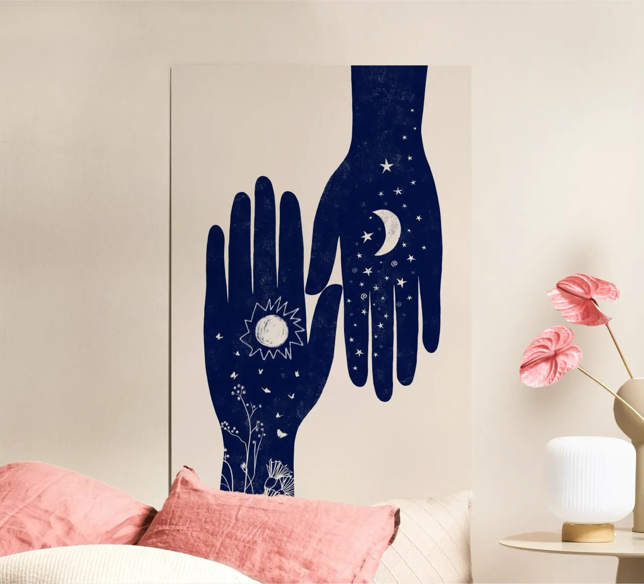 Cats & Dotz - Par Hamsa Azul poster con marco de madera de The Artcircle