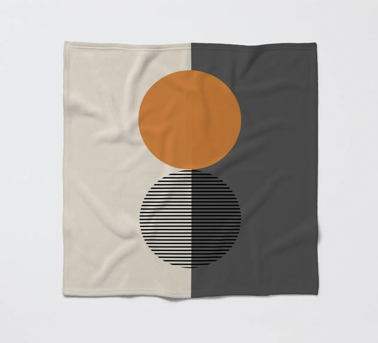 Gatti e puntini - Luna coperta in pile da The Artcircle
