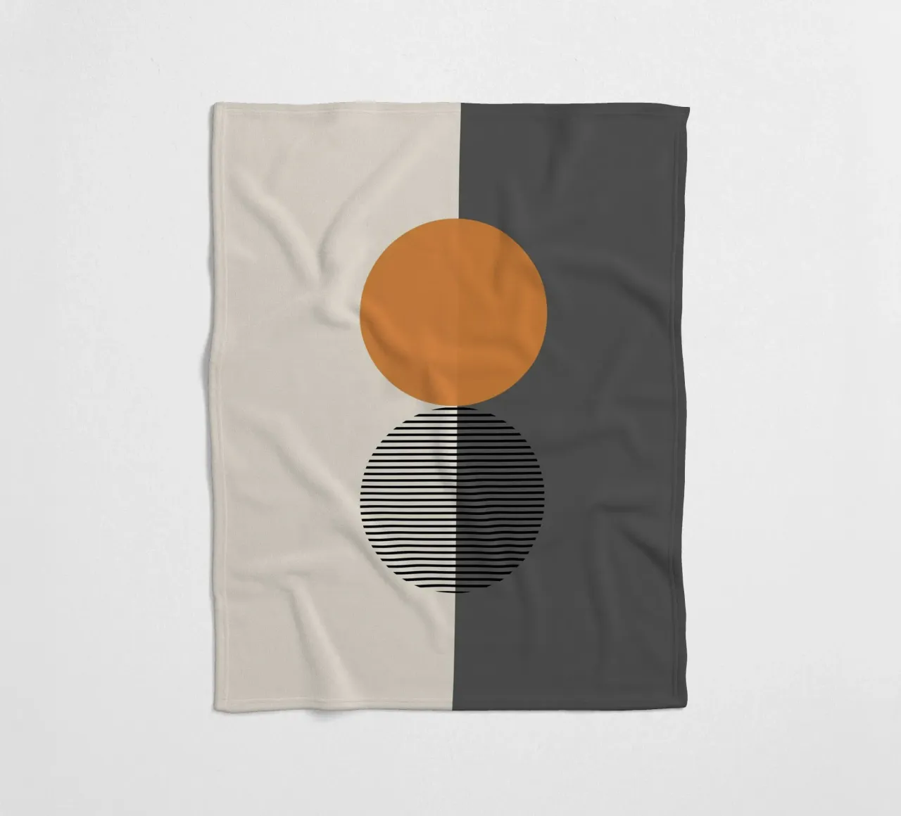 Gatti e puntini - Luna coperta in pile da The Artcircle