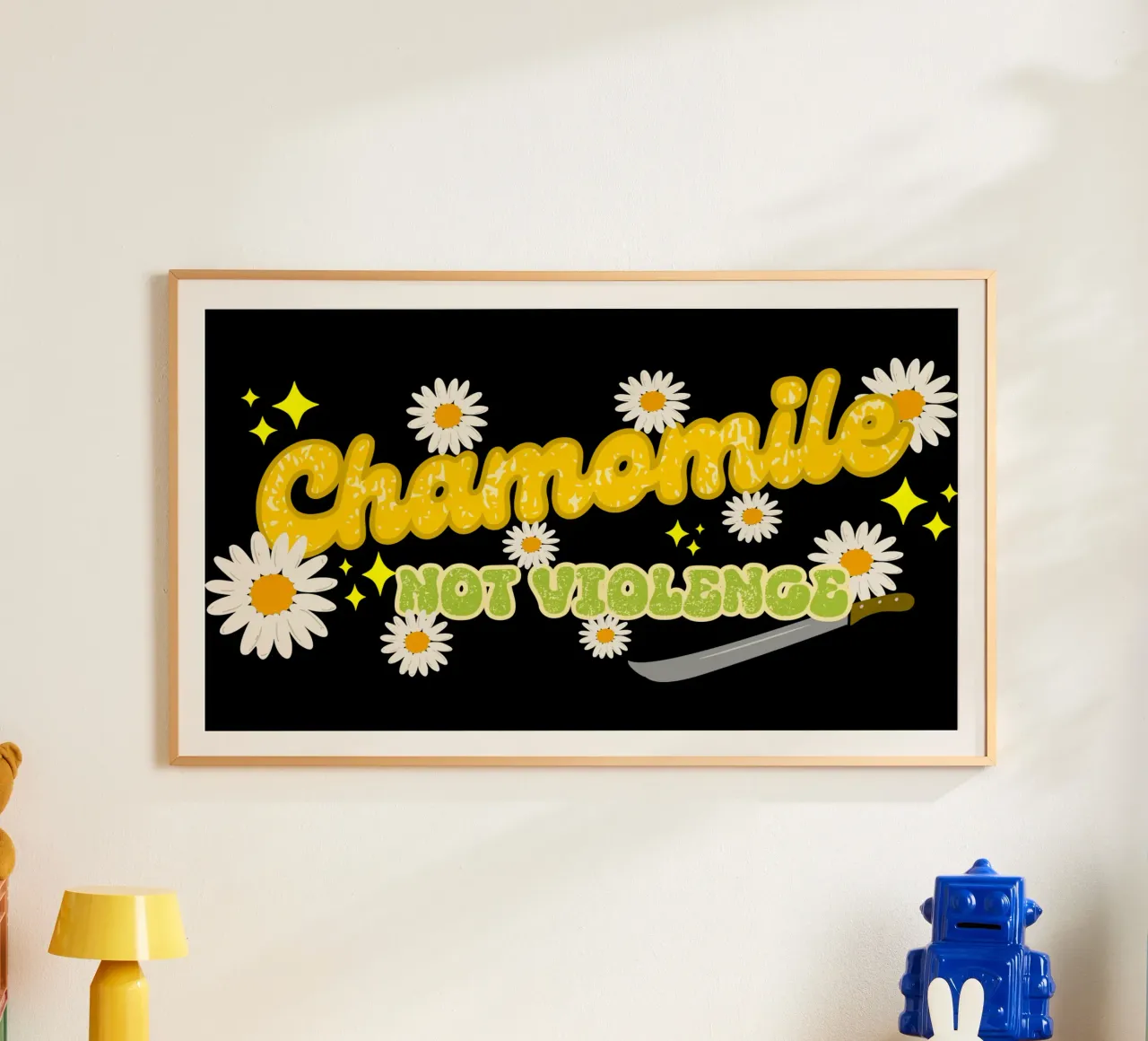 Camomilla Non Violenza poster con telaio in legno da sillyindustries