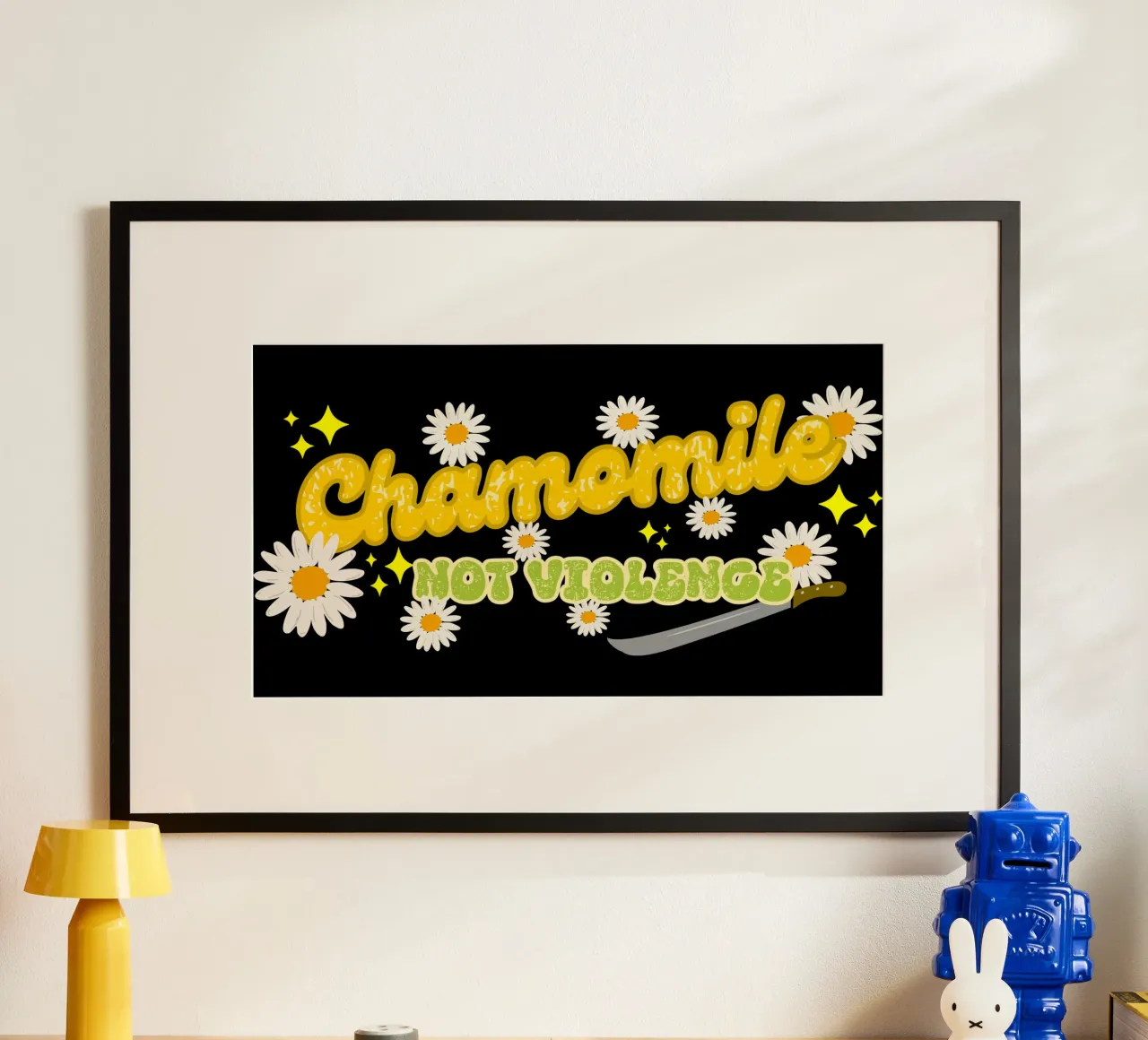 Camomilla Non Violenza poster con telaio in legno da sillyindustries