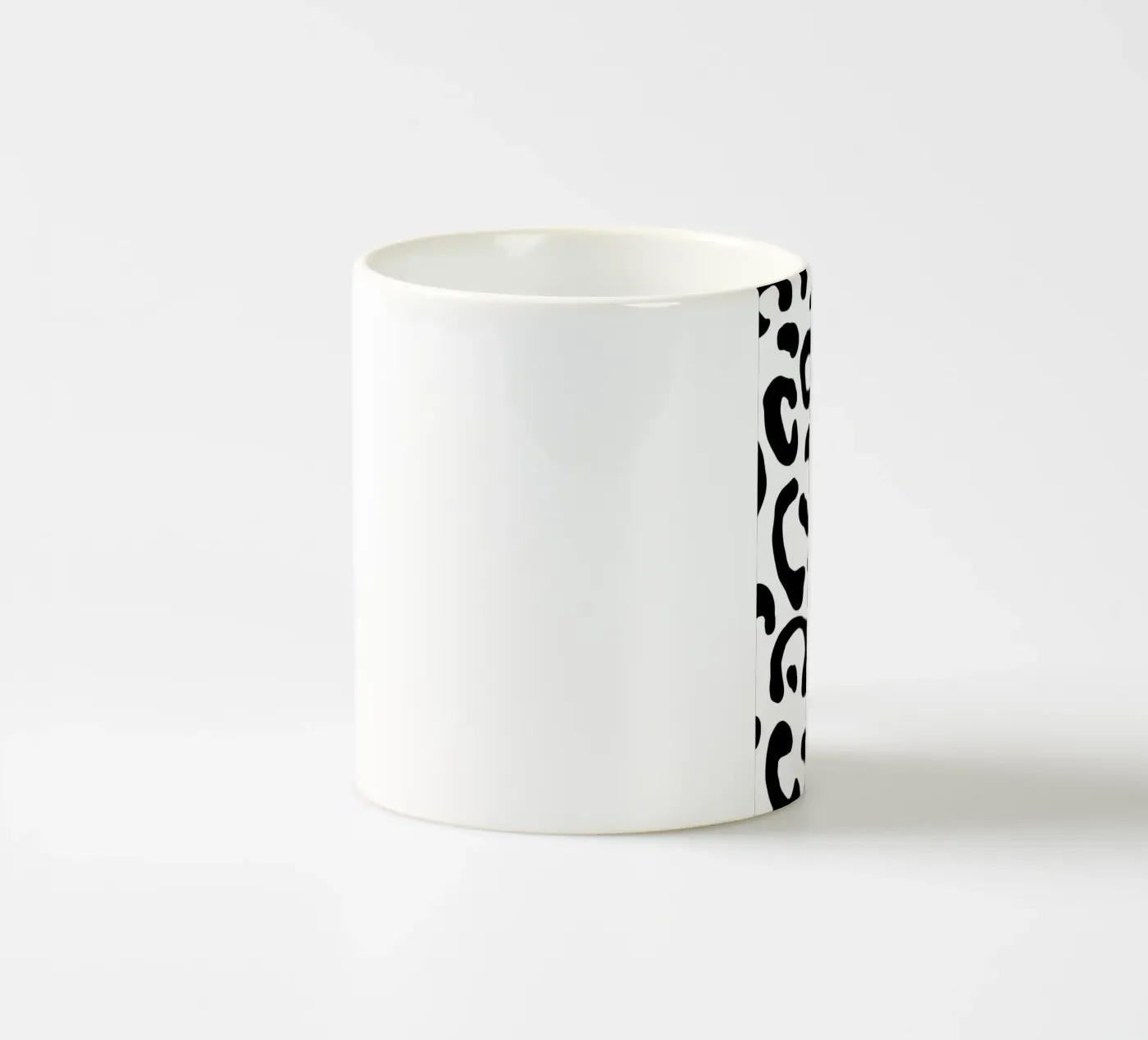 Leopard III ceramic mug by BAINAI