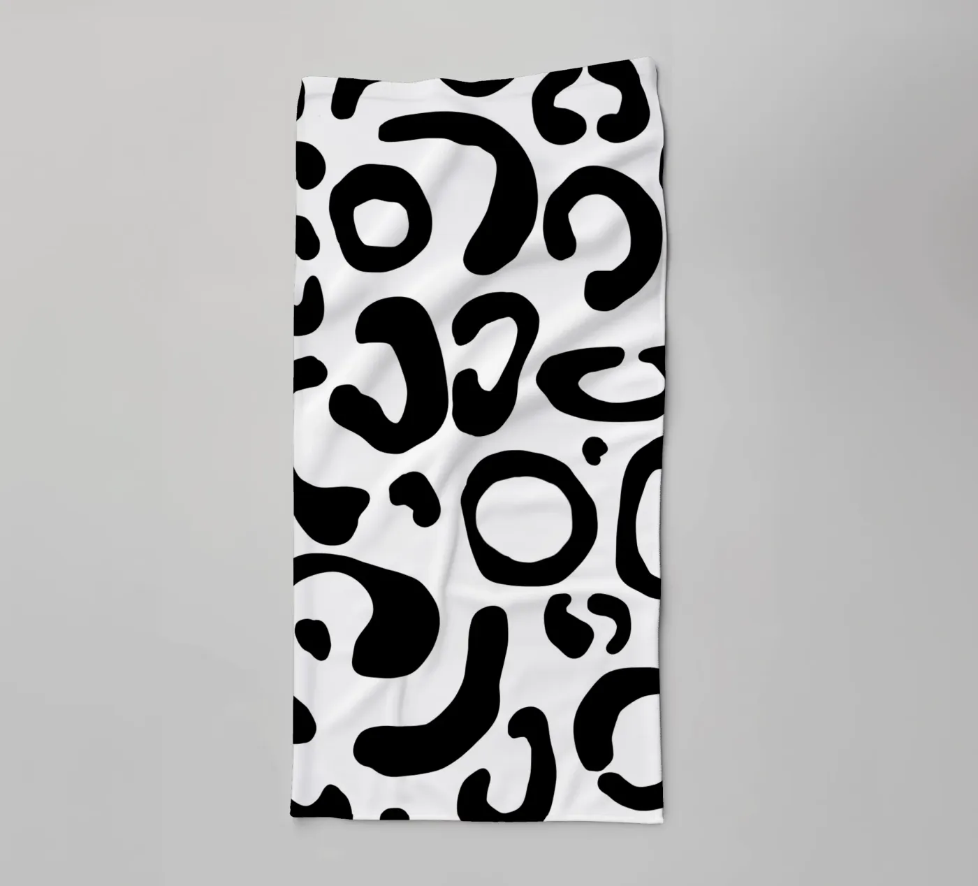 Leopard III towel by BAINAI