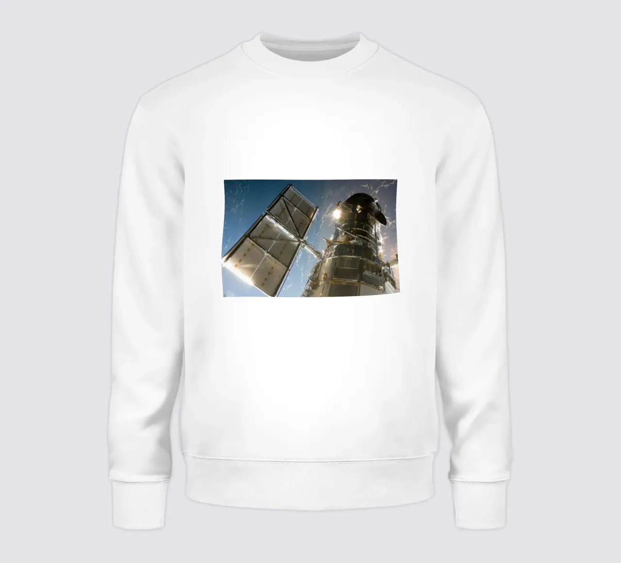 hubble telescope high definition photography sweatshirt by 🎁 ARTVI-SHOP