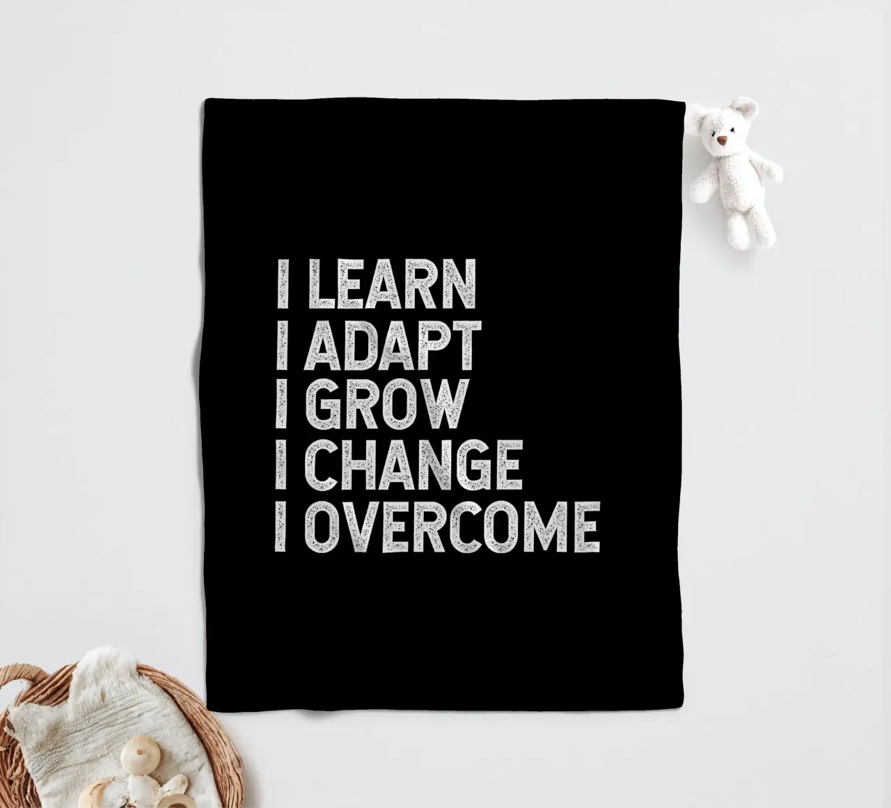 I learn. I adapt. I grow. I change. I overcome. coperta in pile da happieeagle