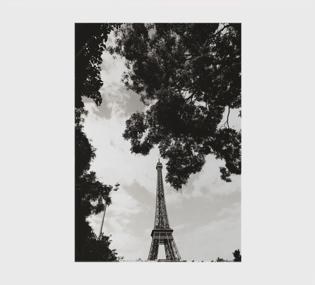 Eiffelturm im Verborgenen /Eiffel Tower in Hiding -  Paris notebook by Anja Hebrank Photography