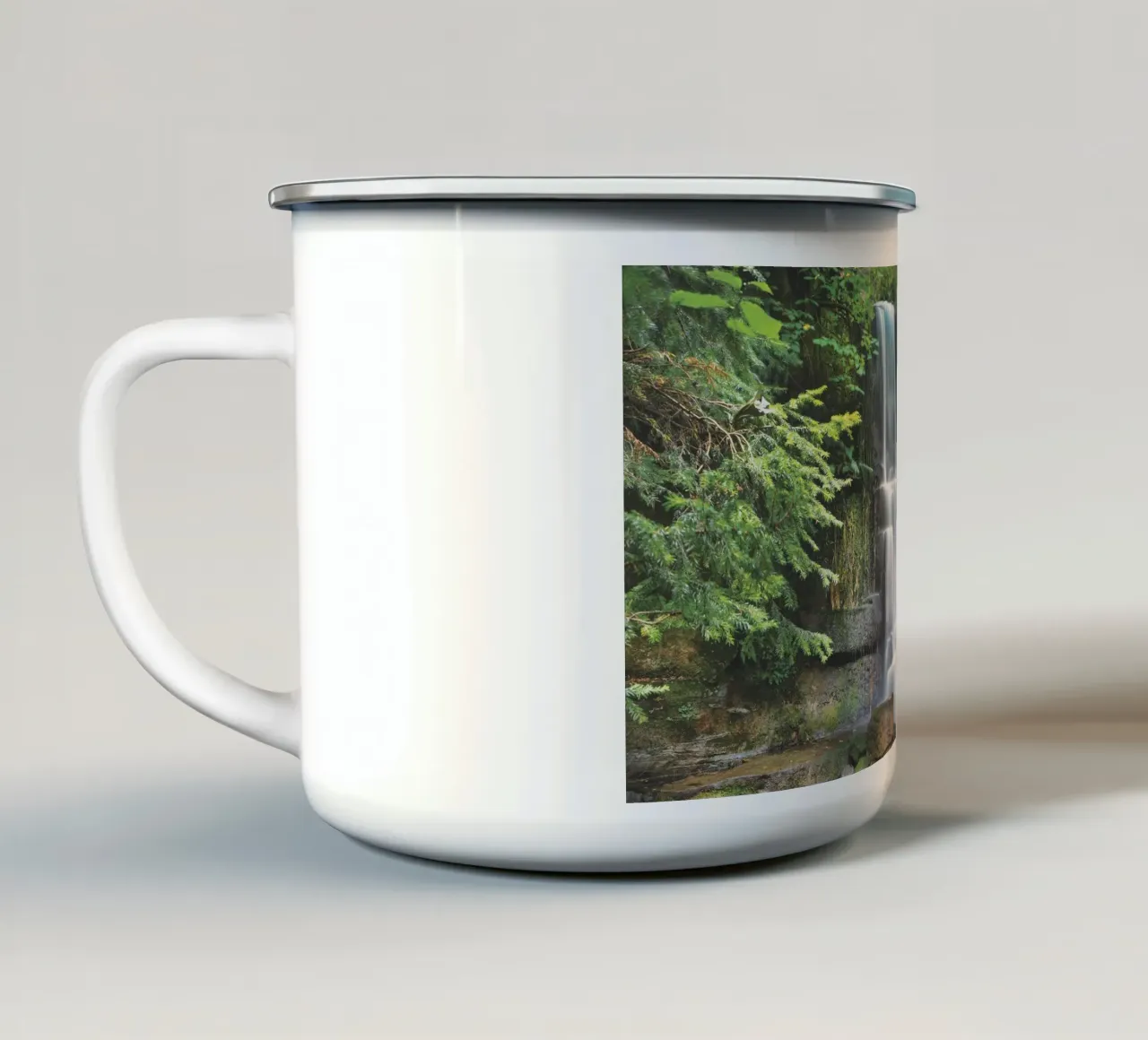 Cascate dello Yorkshire tazza in smalto da Dave Hare Photography