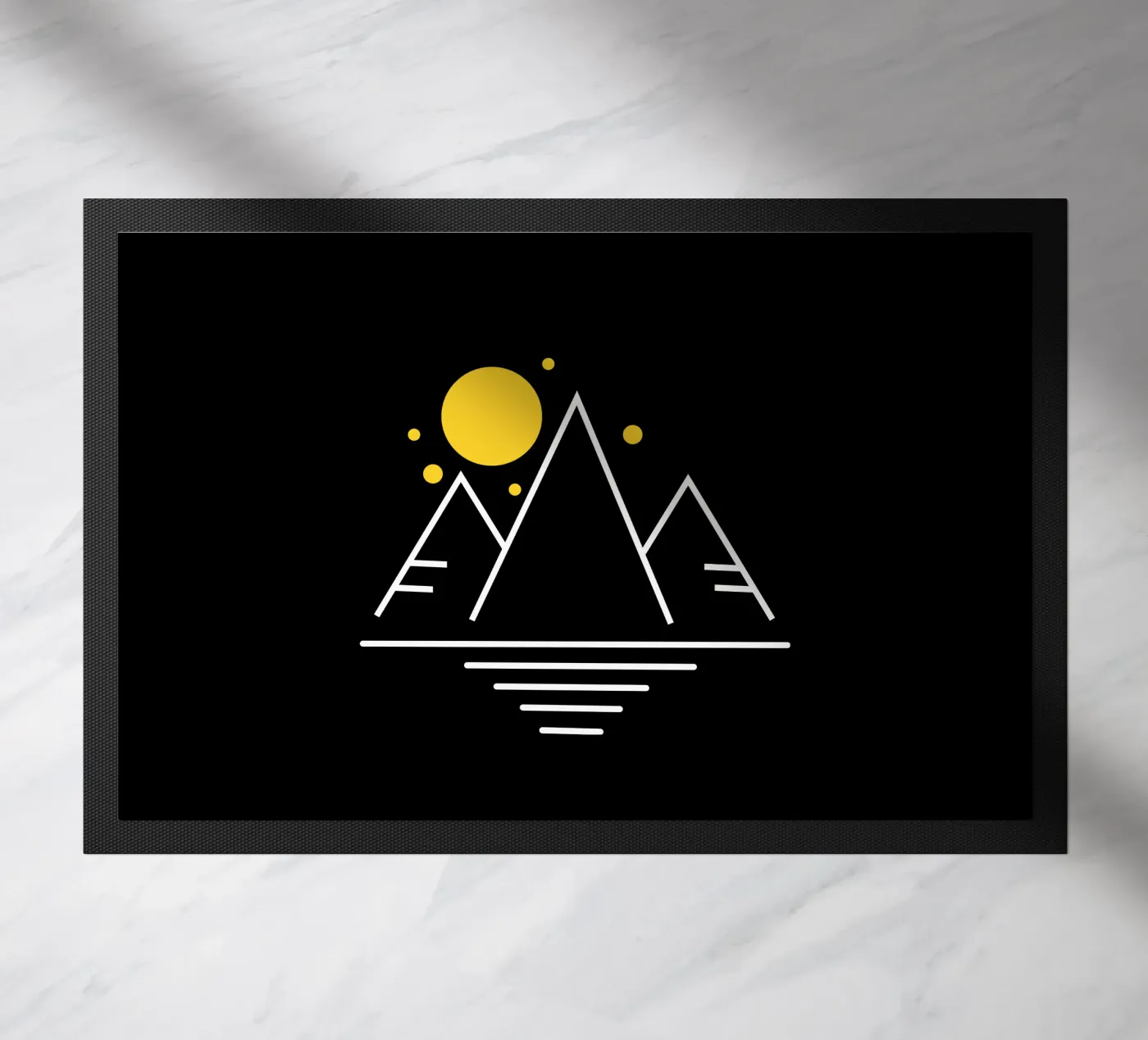 Simple mountains with sun deurmat van happieeagle