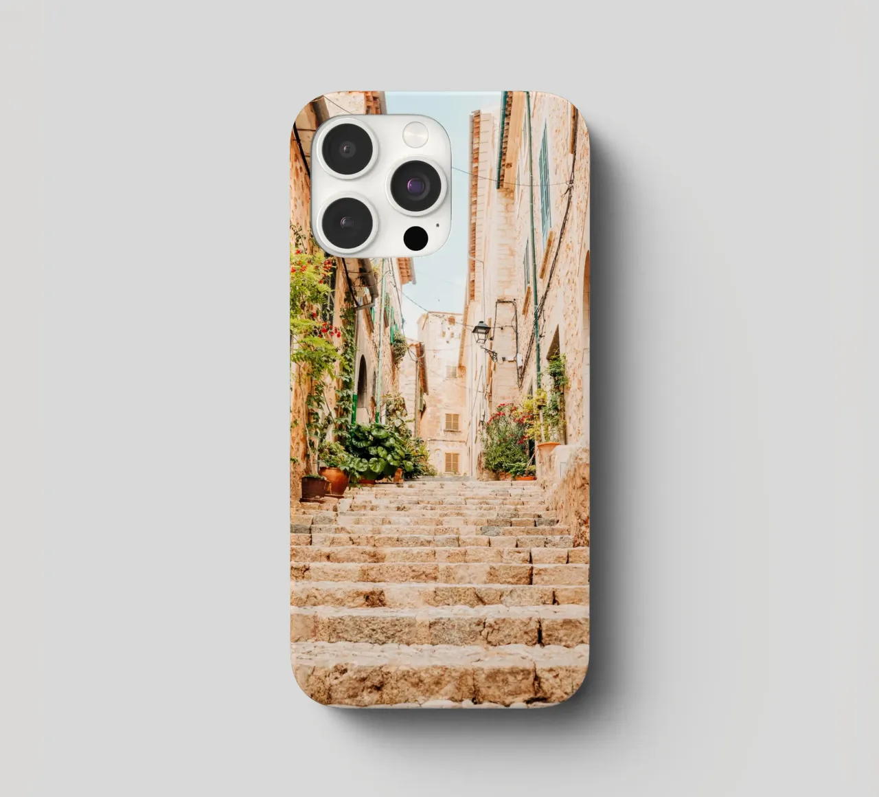 Maiorca - Scala in pietra con piante verdi a Fornalutx cover iphone da Bold and Retro