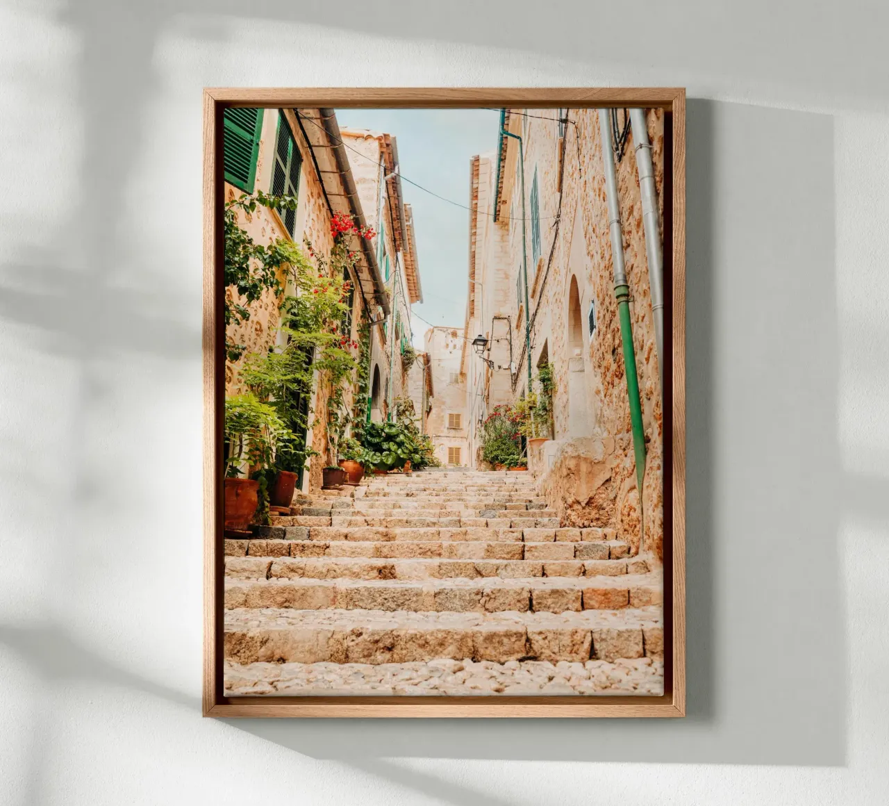 Maiorca - Scala in pietra con piante verdi a Fornalutx tela da Bold and Retro