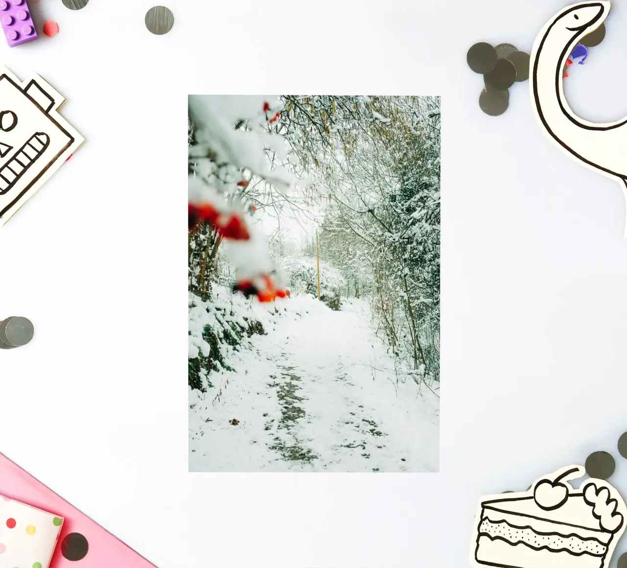 Winterlandschaft Sächsische Schweiz - Waldweg mit Schnee Sticker von Bold and Retro