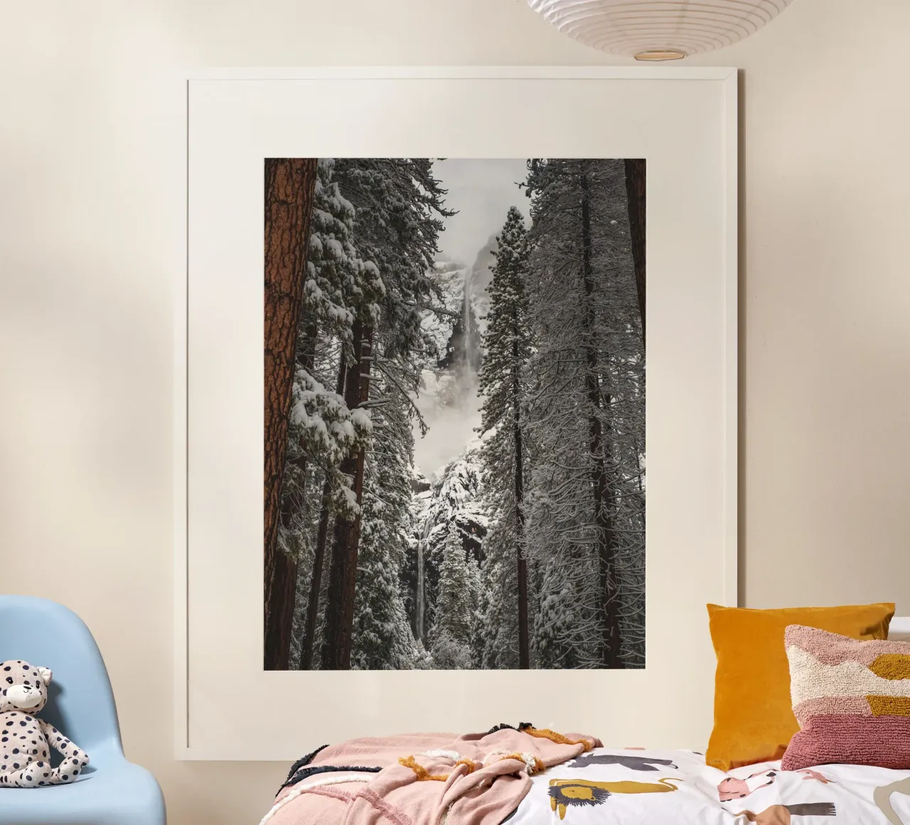 Foresta innevata - paesaggio invernale motivo natura poster da Whole©