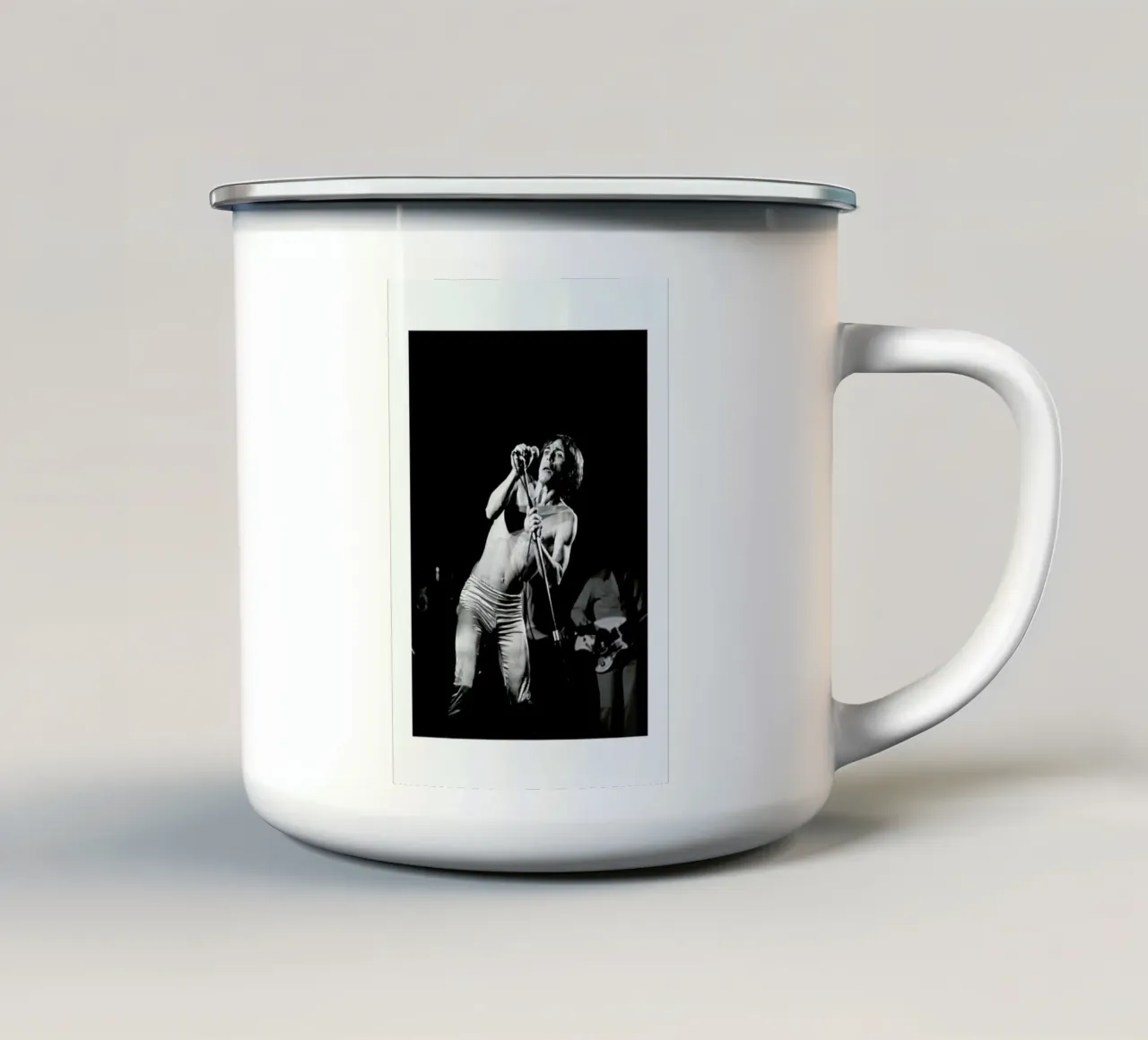 Iggy Pop tazza in smalto da Gallery Print and Art Limited