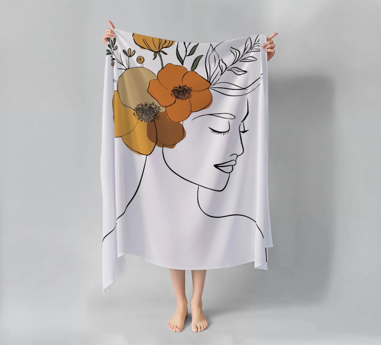 Woman's profile with a serene expression serviette de plage de LisaArtes
