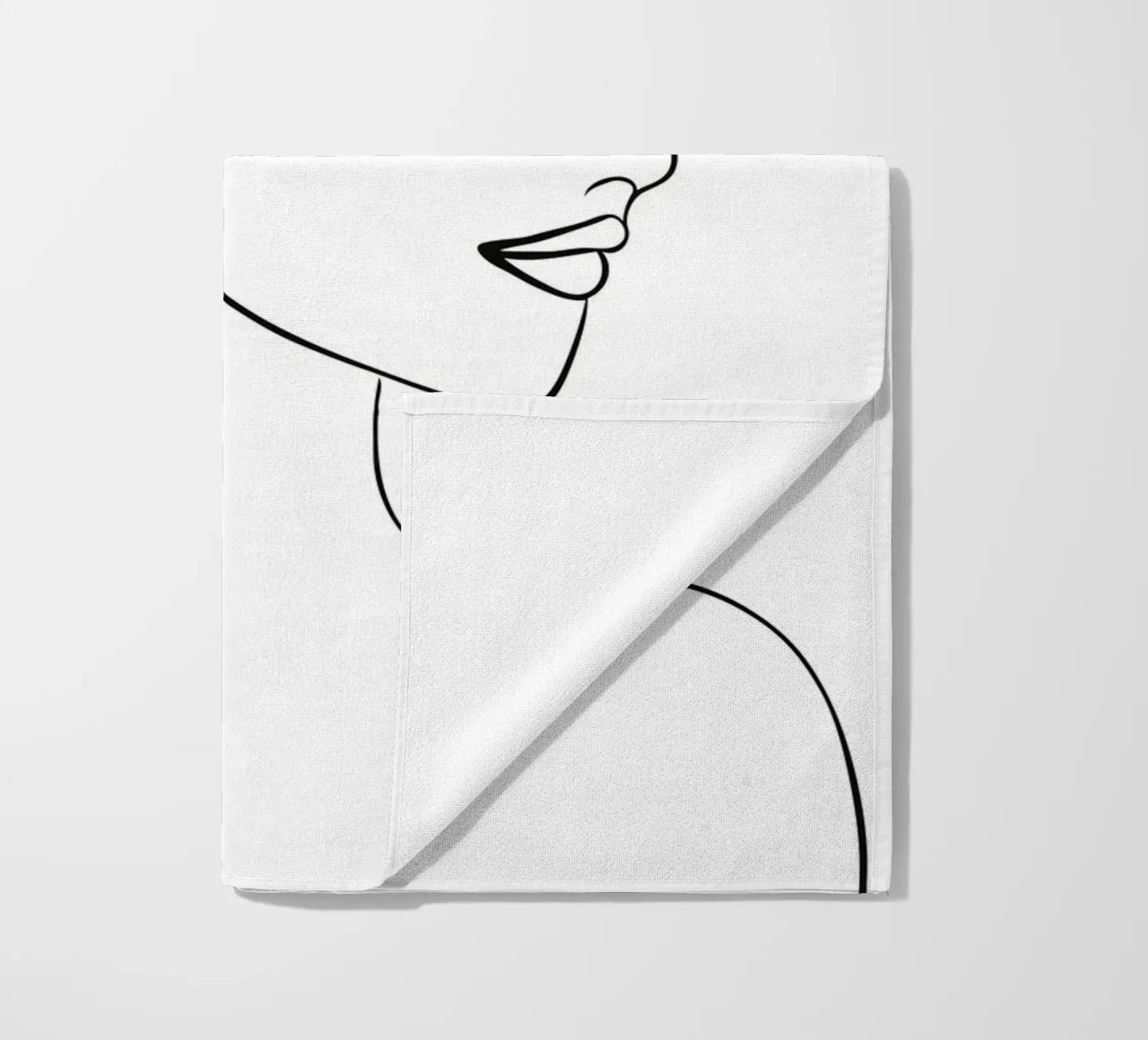 Woman's profile with a serene expression Strandtuch von LisaArtes