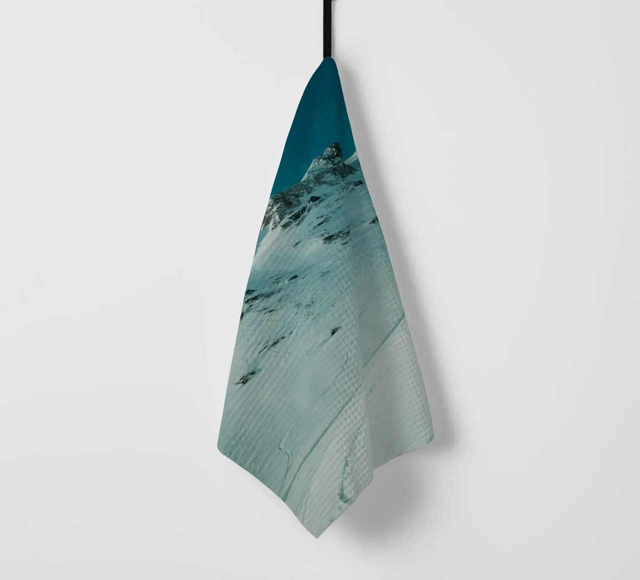 Clouds and Snow torchon de Sebastian Hilgetag