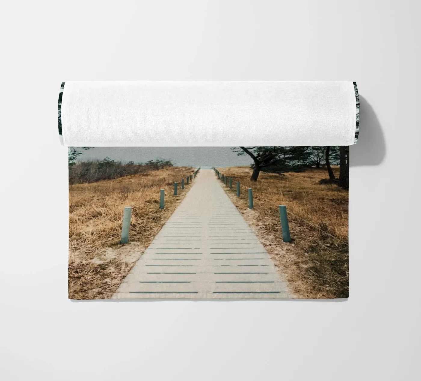 Secluded Beach Path telo mare da Sebastian Hilgetag