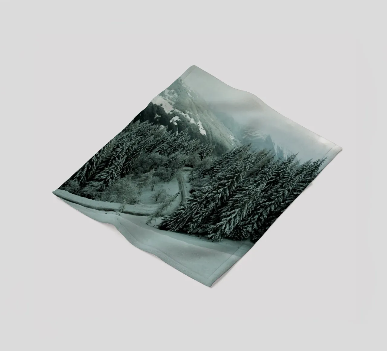 The Path through Winter coperta in pile da Sebastian Hilgetag